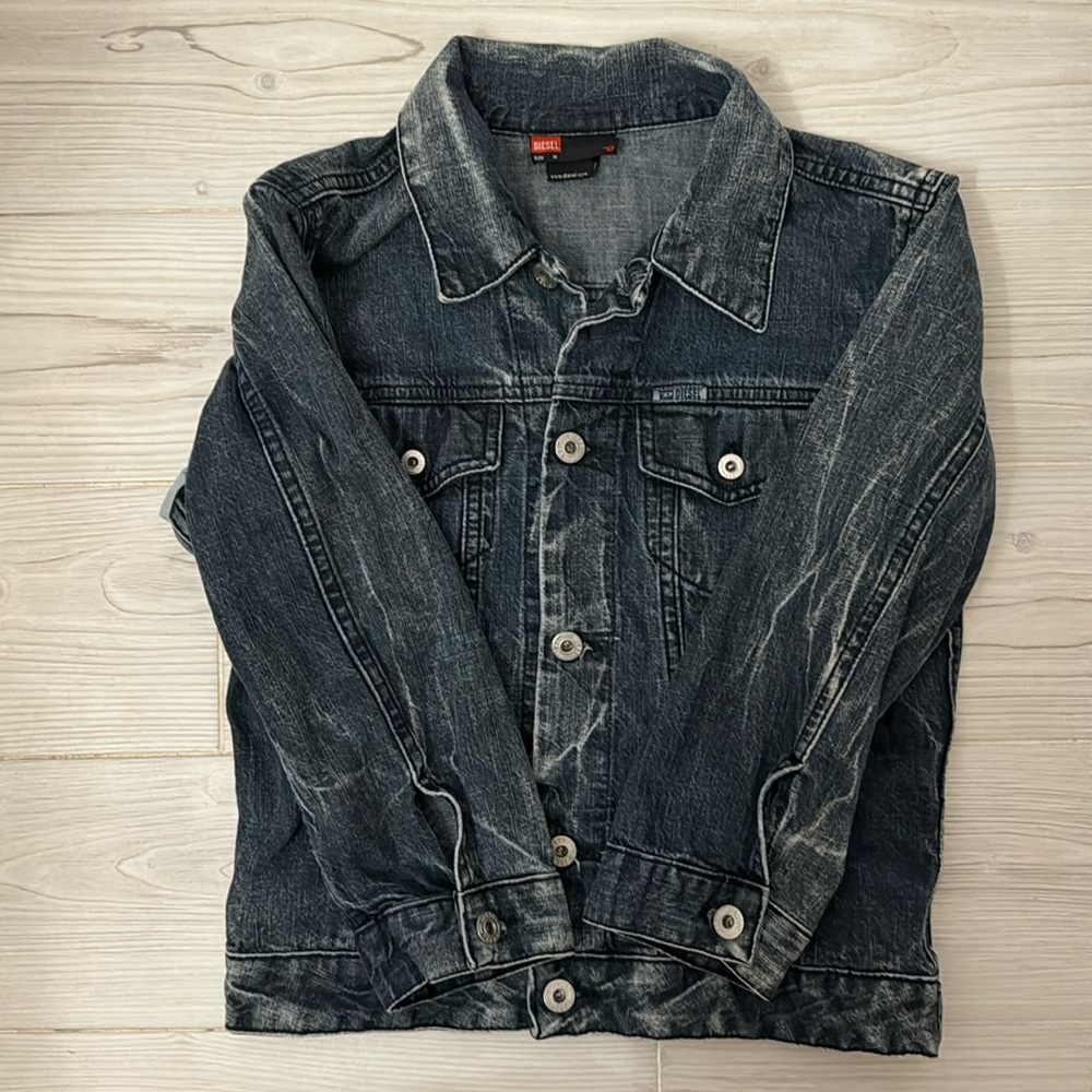 Diesel Vintage Boys Blue Denim Stone Washed Distressed Trucker Jacket Italy M